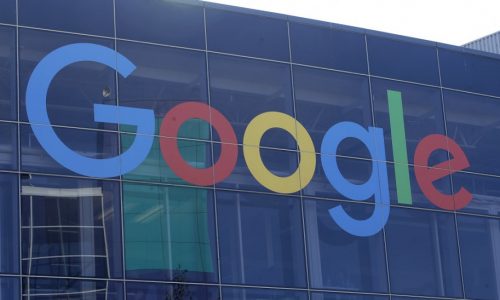 Google: Tον Ιανουάριο του 2022 θα επιστρέψουν οι εργαζόμένοι της στο γραφείο λόγω covid